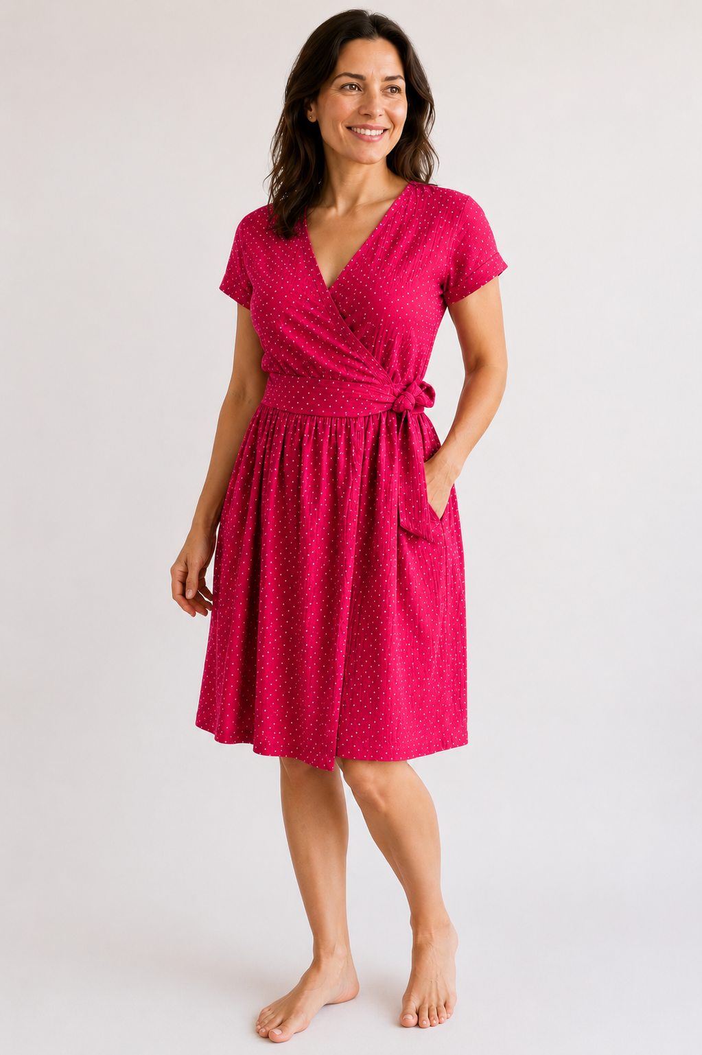 Rochie petrecuta din muselina fucsia cu buline