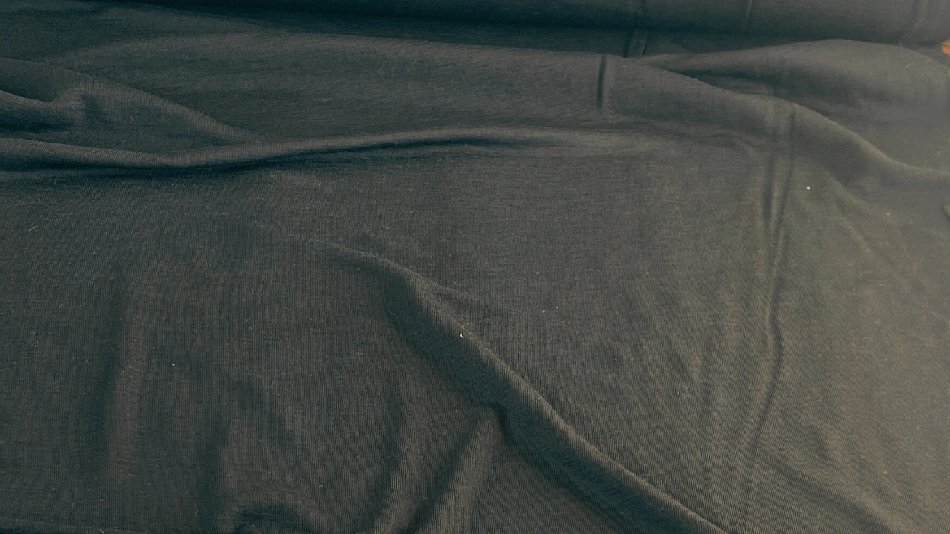 merino 250 negru (2)