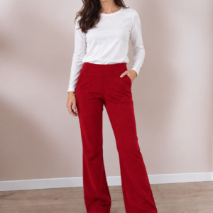Pantaloni dama din lana merinos rosu, usor evazati